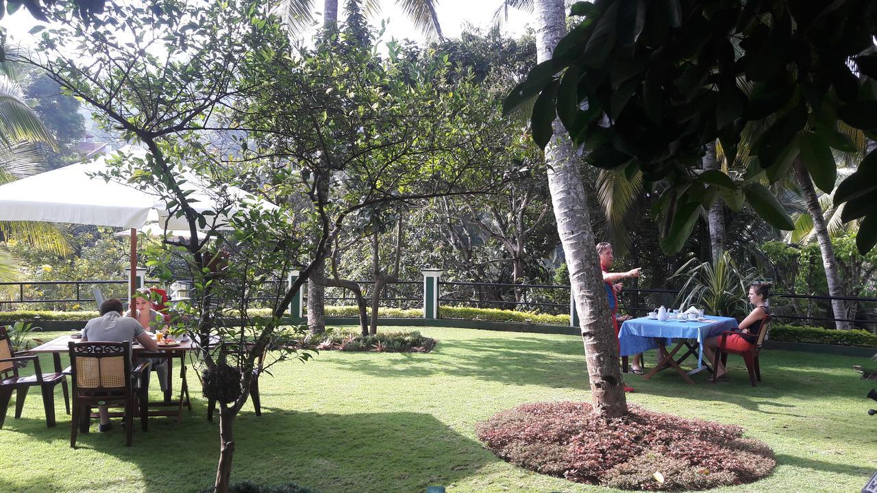 Villa Nuova Kandy Exterior photo